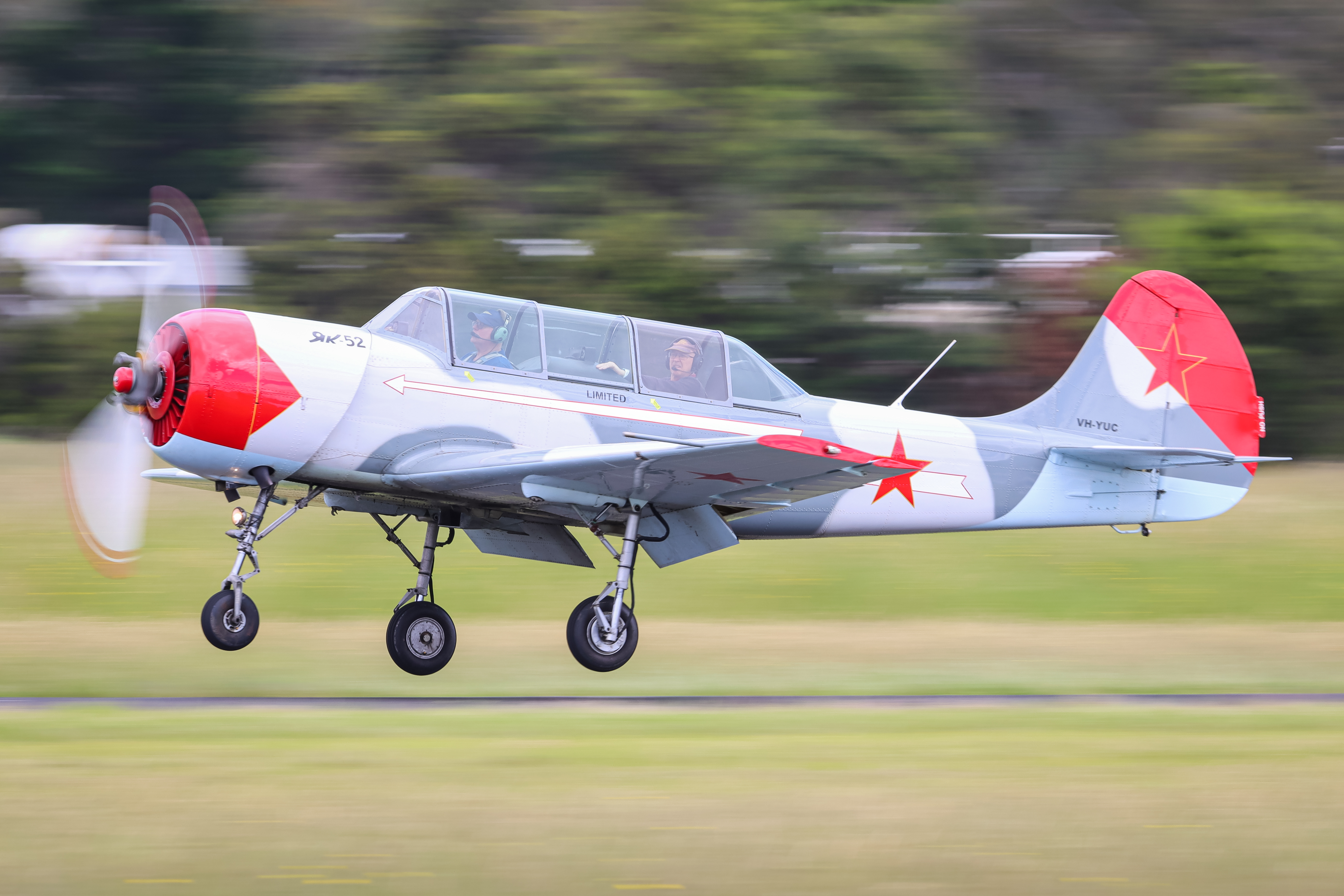 Yakovlev Yak-52
